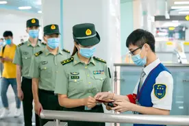 哪些人可以免费坐地铁？成都地铁最新回复→图片