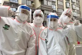 艺起前行｜上海轻音乐团志愿者小分队：守望相助我们在一起图片