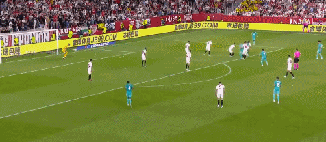 体坛联播｜本泽马补时进球皇马3球逆转，塔图姆上篮绝杀篮网图片