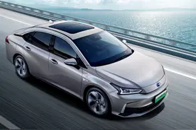 广汽丰田iA5纯电优选 颜值、动力、舒适感全面升级图片