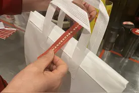 多地推出“外卖封签”相关规定！你的外卖有“安全锁”吗？图片