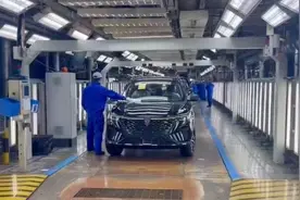 抗疫情 抓发展｜上海汽车业逐步推进复工复产图片