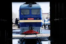 惊！火车头竟然会说话！图片