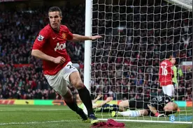 助手：弗格森当年不想签下范佩西，认为他年龄较大且有伤病记录图片