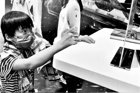 电子阅读用户已进入深度阅读阶段图片