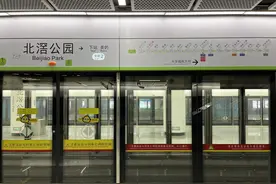 记者试乘七号线西延段，顺德美的大道-广州南站用时22分钟图片