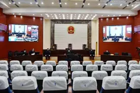 惊险！抢控客车司机方向盘 法院判了图片