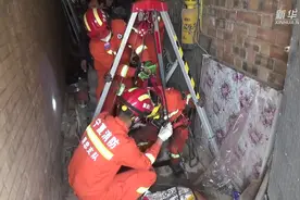 深井救援被冻消防员：身体无恙 感谢关心视频封面