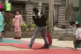 当众开撕，最需要什么能力？图片