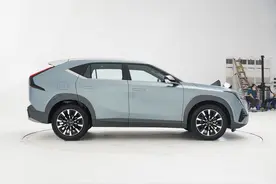 入门不到12W，8款车型挑花眼！关于传祺影酷，网友最关心的都在这图片