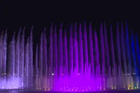 明天，康巴什音乐喷泉开放！乌兰木伦湖后备箱集市开集图片