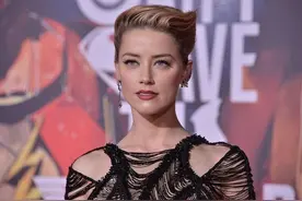 用马斯克填补空虚！经纪人曝安珀赫德「忘不了前夫强尼戴普」图片