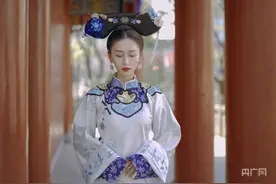 传承传统文化“95后”女孩儿费青演绎56个民族传统服饰图片