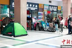 浙江义乌市场“洞见”海内外露营热潮 天幕成“爆款”图片