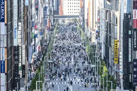 三年来首次！黄金周假期出行不受限，日本民众“报复性旅行”图片