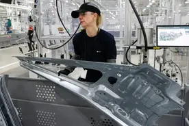 经济疲软、劳动力成本飙升，美国第一季度生产率创1947年以来最大降幅图片