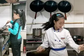 十岁女孩颠锅炒菜像大厨，被称为全网最年轻厨师，父亲：8岁开始做饭视频封面