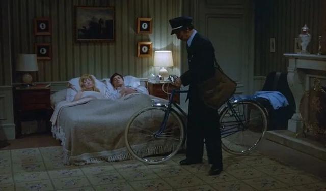 点进来感受血压升高：为什么所有网络流行语的尽头都是阴阳怪气？