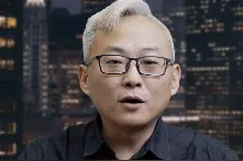 26℃•温暖在您身边丨“换心”不换爱！妻子换心手术后，丈夫病房内再次求婚图片