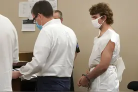 美国10死枪击案背后，白人至上主义阴谋论浮出水面图片