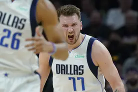 独行侠抢七大胜太阳33分！东契奇主宰全场，保罗再度梦碎图片