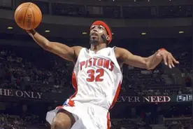 理查德-汉密尔顿将代表活塞参加今年选秀大会抽签仪式图片