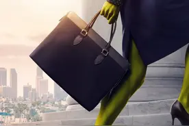 《女绿巨人》正式预告发布 8月17日开播图片