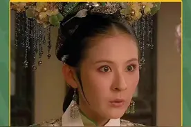 我爸四刷《甄嬛传》时，他在看什么图片