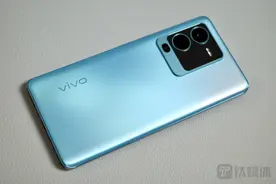 跃级中端推进品牌升级，vivo S15 Pro评测图片