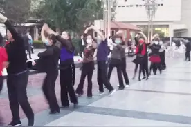 广场舞的那些事儿 领队收费、噪声扰民等现象再次引发争议图片