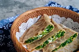 全麦韭菜盒子、全麦饼：慢碳又满足的美味快手餐图片