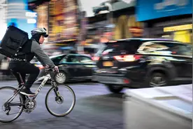 抖音向超级APP一路“狂飙”，烧钱的外卖O2O真值得做吗？图片