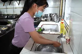 孙佳瑞，了不起图片