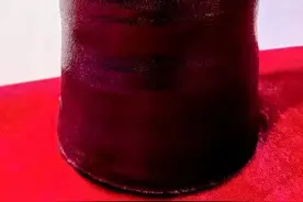 南开大学成功培育“青莲紫”宝石图片