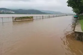 湘江水位已达34.17米，橘子洲景区临时调整闭园时间图片