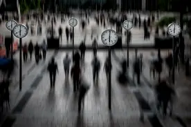 那些移居小城镇的年轻人，后悔了吗？图片