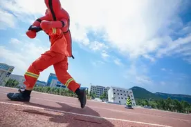 山东消防比武精彩回顾 每一个瞬间都耀眼！图片