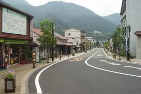 山间小城津和野，这里是文豪森鸥外的故乡图片