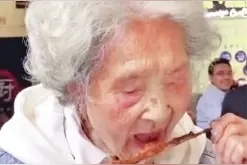 102岁网红奶奶吃“垃圾食品”也能长寿？图片