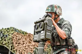 火力全开！实弹射击组图来了图片