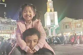 大宝备战中高考 二宝“逗阵”欢乐多图片