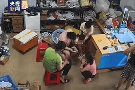 8秒救下幼童，他才突然想起……图片