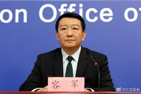 无感过闸！北京地铁、六区公交9日起自动核验健康码图片