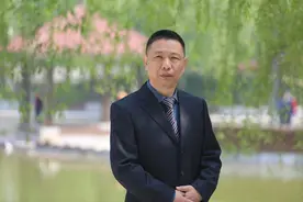 郑州十一中名师穆长林：落实立德树人根本任务 聚焦铸魂育人图片