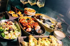 抖音团购直播化，探店达人淘金溃败，一个月佣金不够交话费图片