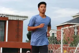 400米用时48秒25，浏阳一名体育生提前“跑”进重点大学图片