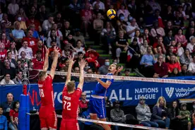 波兰男排升至世界第一！日本男排完胜伊朗队图片