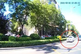 太原一男子驾驶证吊销期间持假证上路，这事大了图片