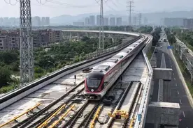 刚刚！金义东轨道交通全线试跑成功图片