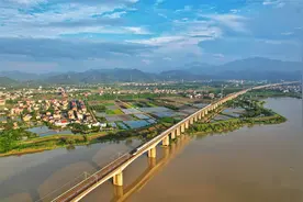 6月20日起，长三角铁路实行新列车运行图图片